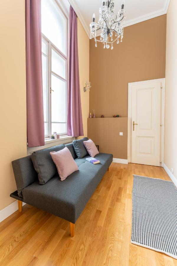 Matilda Luxury Suite Apartment Будапеща Екстериор снимка
